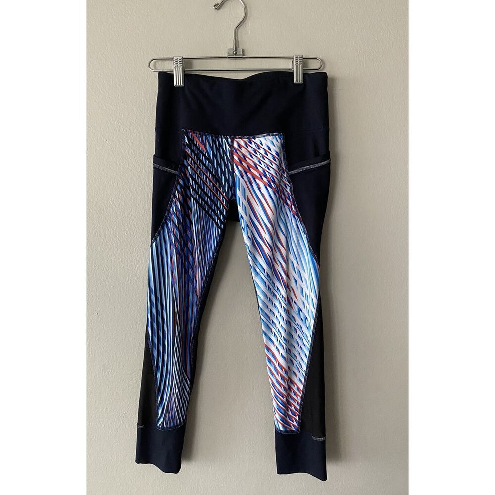 Athleta Relay Mosaic Print 2.0 Crop Cropped‎ Leggings Capri Print Size XS